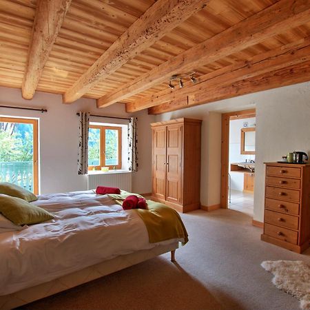 La Ferme Du Chateau Abondance Esterno foto
