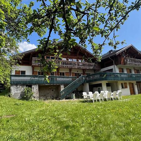 La Ferme Du Chateau Abondance Esterno foto