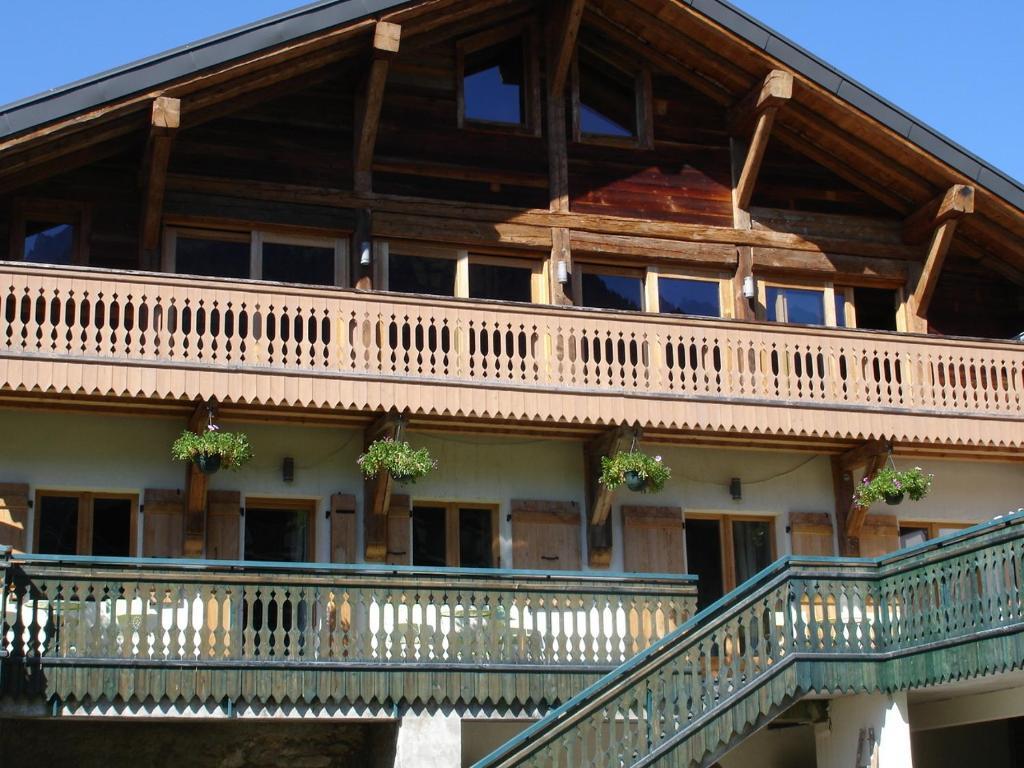 La Ferme Du Chateau Abondance Esterno foto