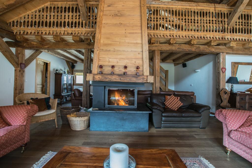 La Ferme Du Chateau Abondance Esterno foto