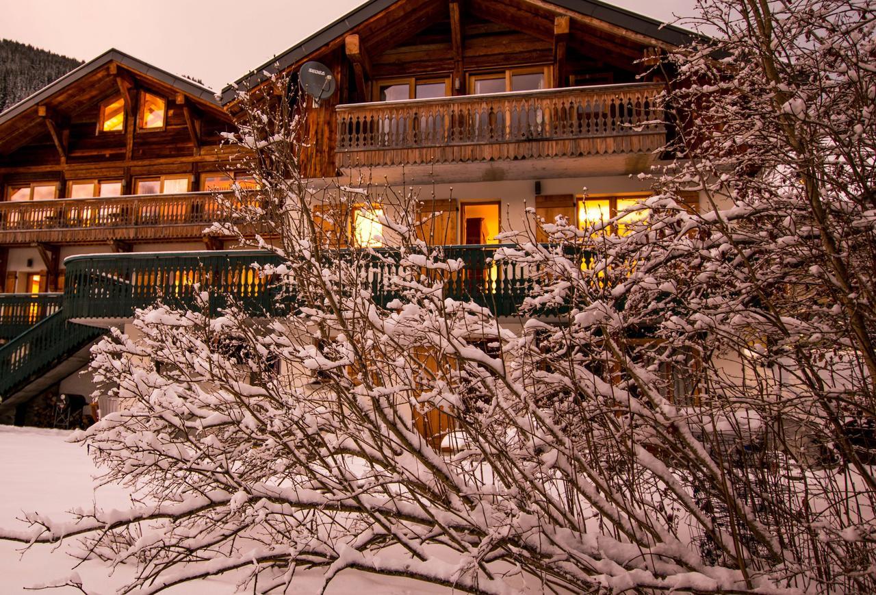 La Ferme Du Chateau Abondance Esterno foto